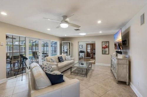 600 96th Ave, Naples, FL 34108-2463