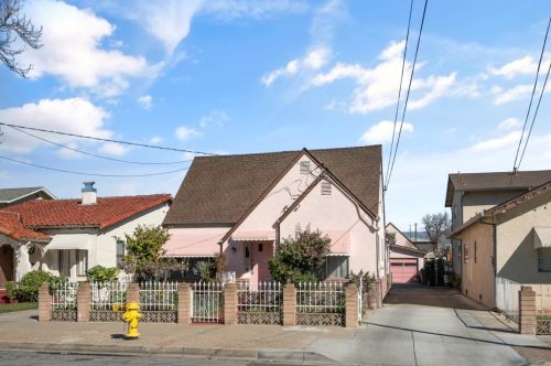 150 26th St, San Jose, CA 95116-1112