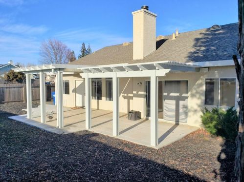 99 Ainsworth Way, Folsom CA  95630-7600 exterior