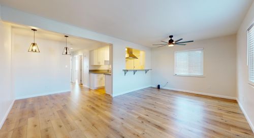 821 Duval St, San Diego, CA 92102-3722
