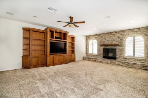 1754 Somerset Ln, Redlands CA  92374-5561 exterior