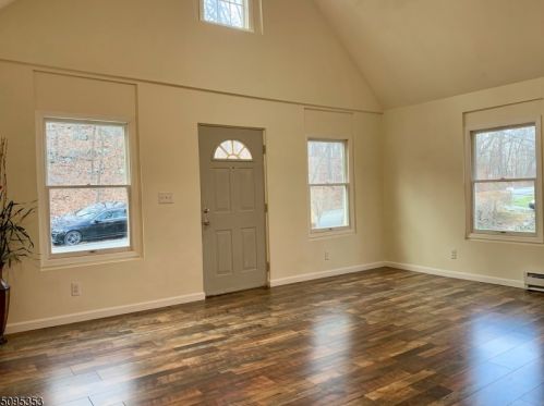 442 Morsetown Rd, West Milford NJ  07480-3223 exterior