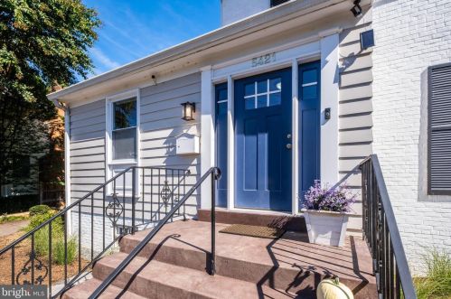 5421 Sherier Pl, Washington, DC 20016-2561