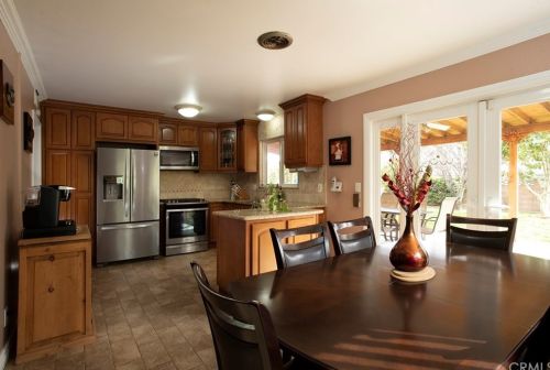 1600 Kernville Ave, Montebello CA  90640-2130 exterior