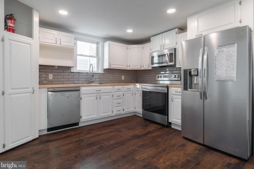 1407 Yates Ave, Boothwyn PA  19061-4635 exterior