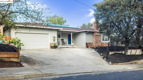 4224 Scenic Ave, West Pittsburg CA  94565-6036 exterior