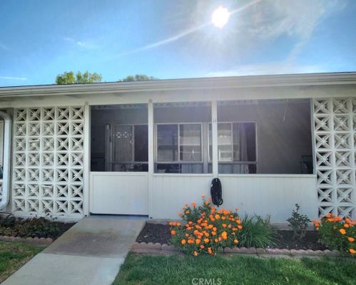 13960 Thunderbird Dr, Seal Beach, CA 90740-5364