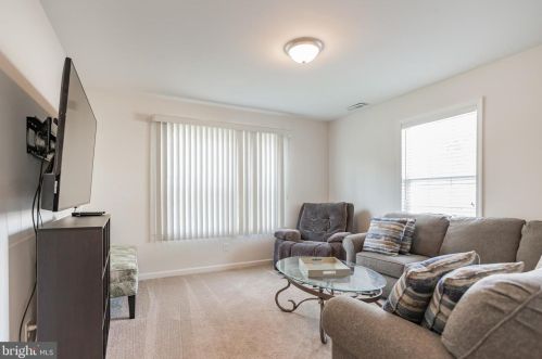 532 Winding Rd, Lansdale PA  19446-3447 exterior