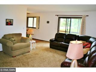 11036 Trail West Rd, Minneapolis, MN 55437-3347