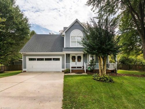 3402 Shaker Dr, Greensboro, NC 27410-9169
