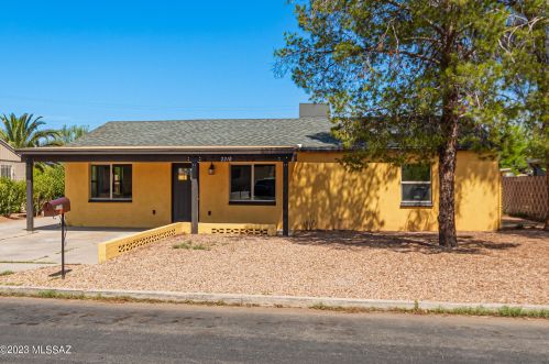 2210 Miramonte Stra, Tucson, AZ 85713-4157