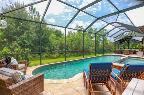 19401 Sweet Grass Way, Lutz FL  33558-5016 exterior