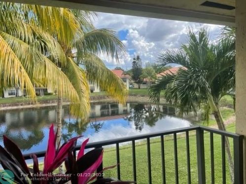 1463 Lake Crystal Dr, West Palm Beach, FL 33411-2055