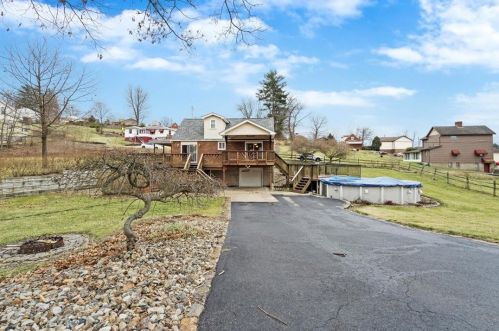 203 Home St, Mc Donald PA  15057-1023 exterior