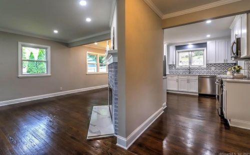 65 Ridgebrook Dr, Bridgeport CT  06606-1925 exterior