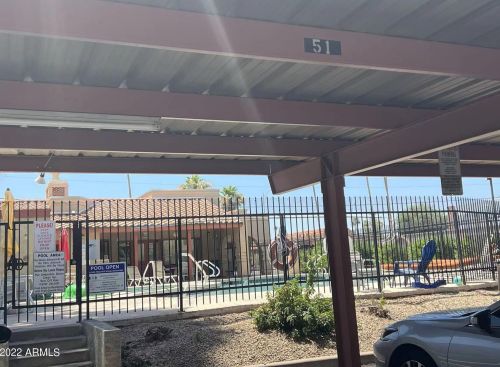 2935 68th St, Scottsdale AZ 85251-6866 exterior