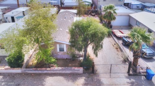 31912 Riverview Dr, Parker, AZ 85344-8404