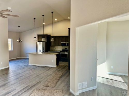 845 Aguilar Dr, Pueblo CO  81007-7595 exterior