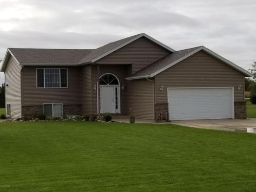 16953 739th St, Hayfield, MN 55940-8563