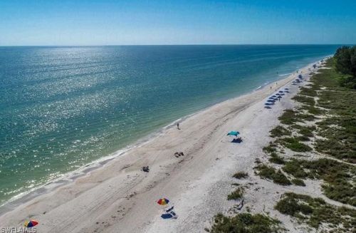 2230 Camino Del Mar Dr, Sanibel FL  33957-6396 exterior