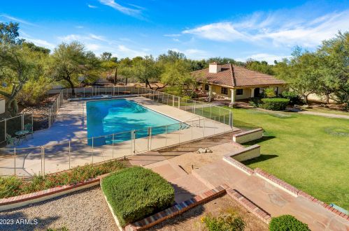 8409 De La O Rd, Scottsdale, AZ 85255-2872