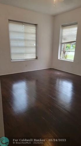 603 26th Ave, Hollywood, FL 33020-3804