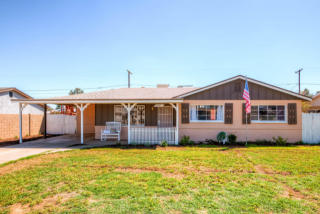 2501 Freeway Ln, Phoenix, AZ 85021-4136
