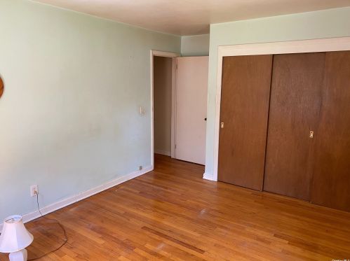 205 4th St, Elwood NY  11731-3525 exterior