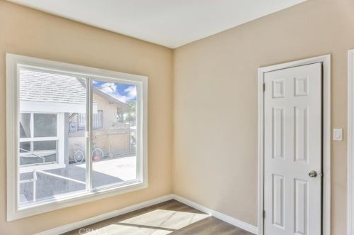 996 Arrowhead Ave, San Bernardino CA  92408-2009 exterior