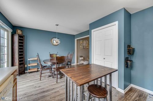 11625 Homestead Vlg Ct, Dyer IN 46373-9141 exterior