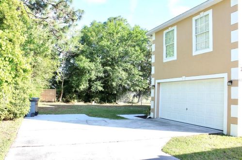 222 Grifford Dr, Kissimmee, FL 34758-2617
