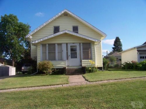 220 1st Ave, Clarion, IA 50525-1410