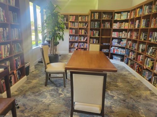 4540 Andover Way, Naples FL  34112-7268 exterior