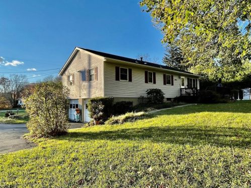 72 Mt Orange Rd, Slate Hill, NY 10973-3728