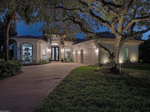 2004 Isla Vista Ln, Naples, FL 34105-3071