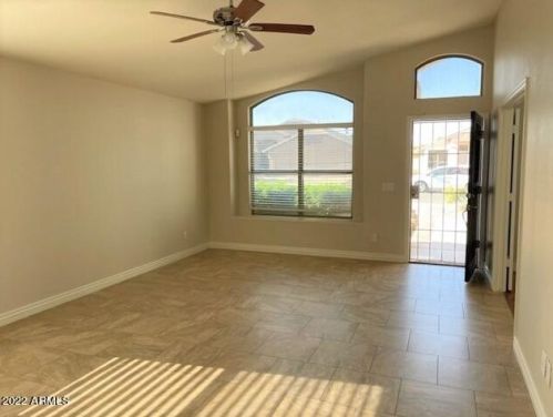 1132 Constitution Dr, Gilbert, AZ 85296-9723
