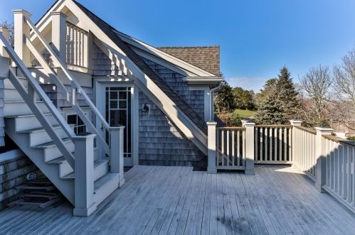 230 Skyline Dr, Chatham MA  02633-1720 exterior
