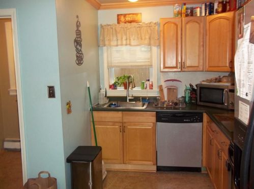 20 Mount Pleasant View Ave, Cumberland RI  02864-2300 exterior