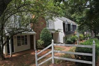 4233 Avent Ferry Rd, Raleigh NC  27606-3404 exterior