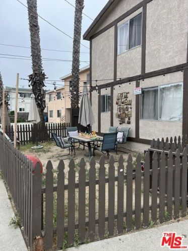 4561 173rd St, Lawndale CA  90260-3431 exterior