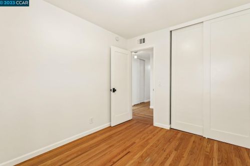 6747 Tory Way, Pleasanton CA  94568-2144 exterior