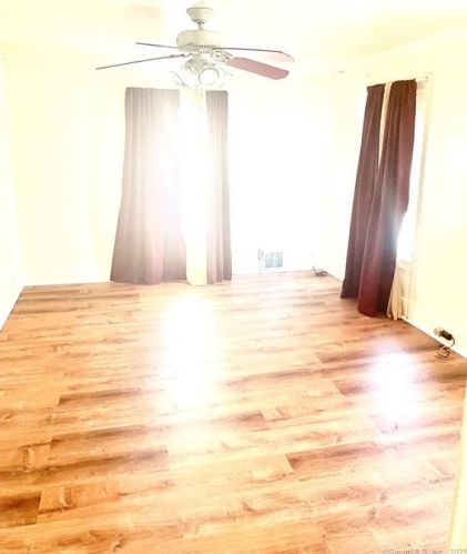 241 Federal St, Bridgeport CT  06606-5292 exterior