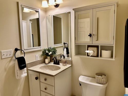 646 Baywick Cir, Crozet VA  22932-1529 exterior