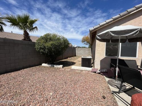 15475 Mauna Loa Ln, Sun City, AZ 85379-6081