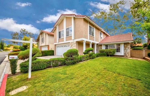 1212 Northampton Way, Fullerton, CA 92833-1438