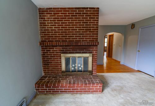 95 Wheeler Ave, Salem NH  03079-3494 exterior