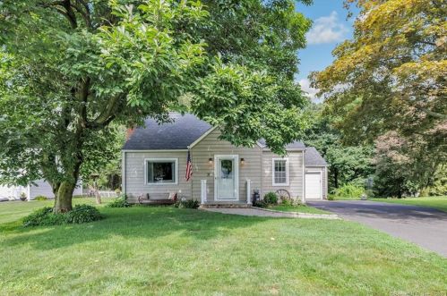31 Wilson Ave, Bridgeport, CT 06611-4823