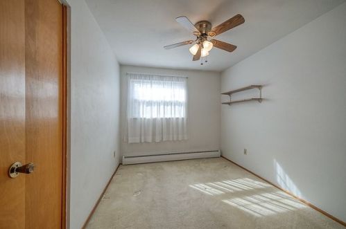 632 Macbeth Dr, Pittsburgh PA  15235-4612 exterior