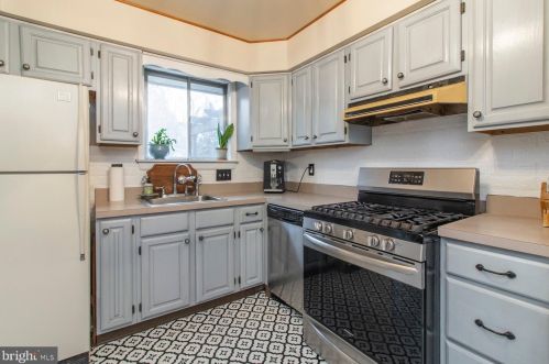 1611 Buttonwood Rd, Flourtown PA  19031-2202 exterior