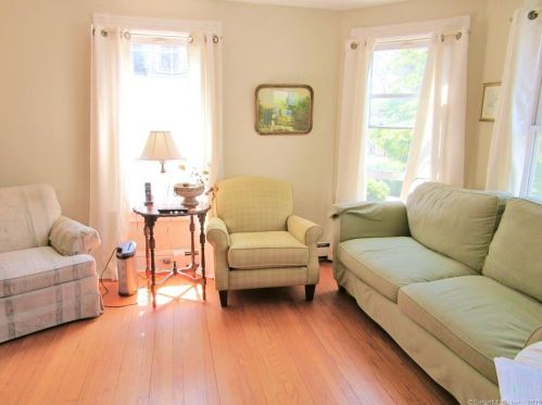 21 Berkeley Ave, United States Coast Guard Ac CT  06320-5310 exterior